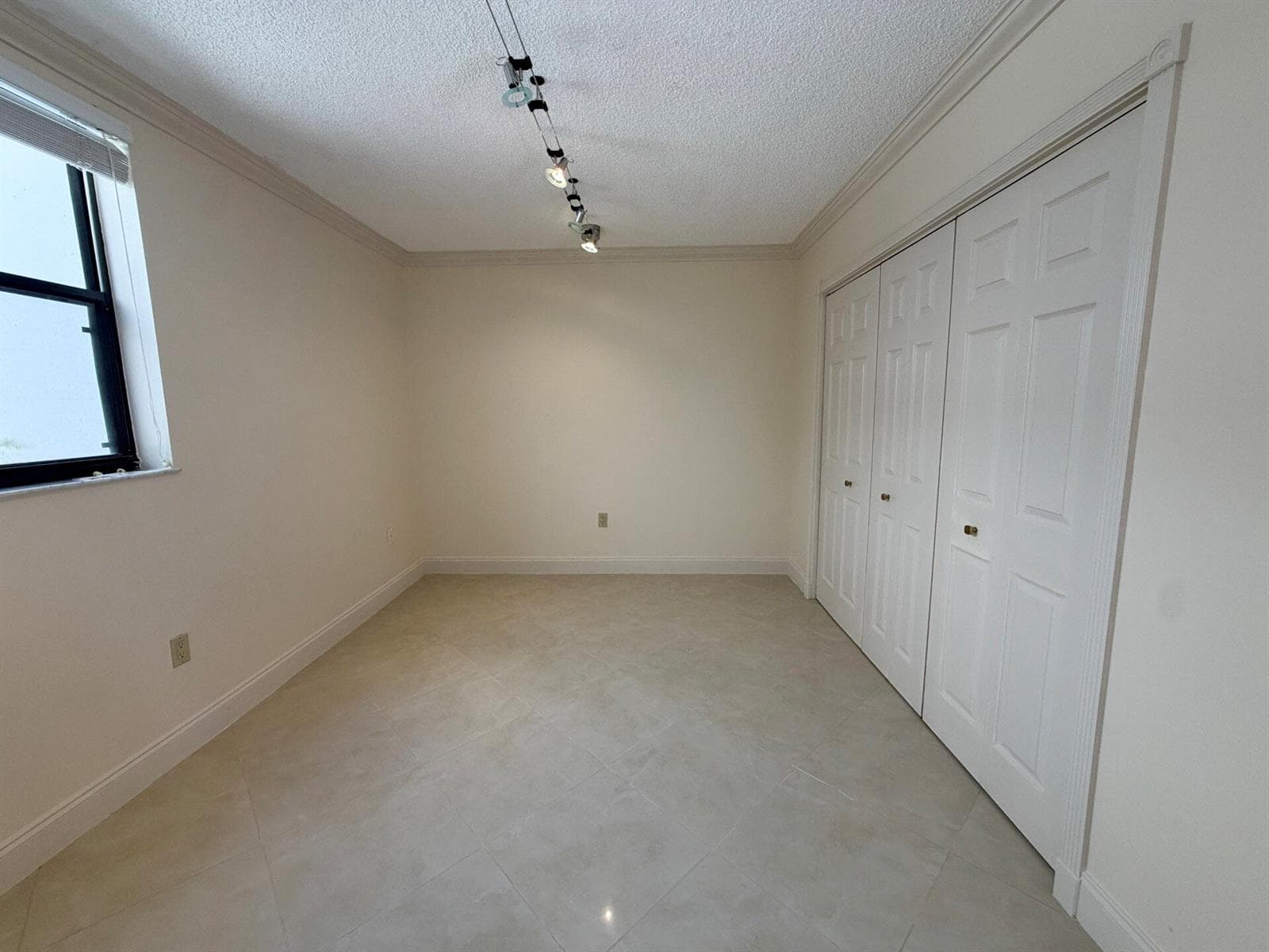21085 NE 34th Avenue # 1, Aventura FL 33180 — 9