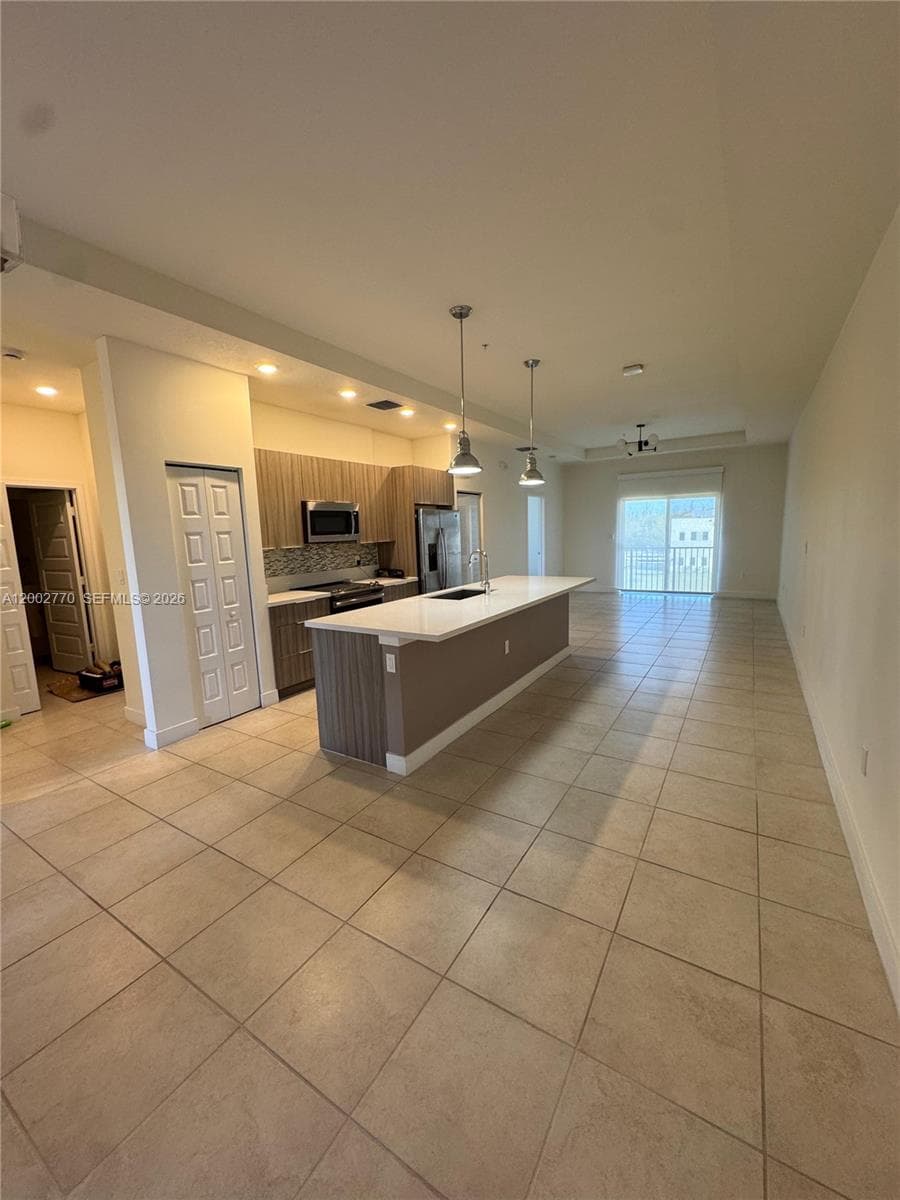 Apex At Park Central Condo, Doral, FL — 3