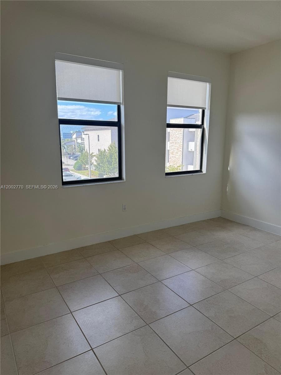 Apex At Park Central Condo, Doral, FL — 10
