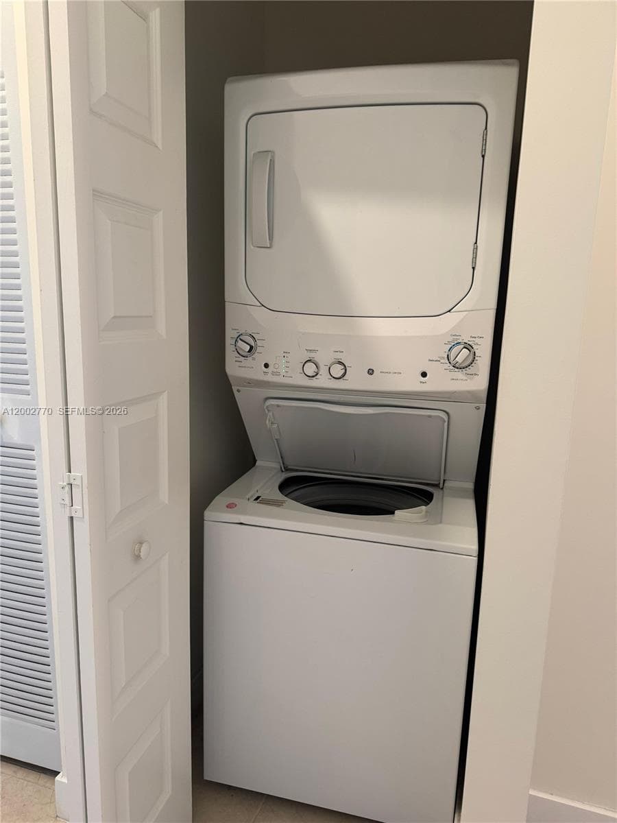 Apex At Park Central Condo, Doral, FL — 11