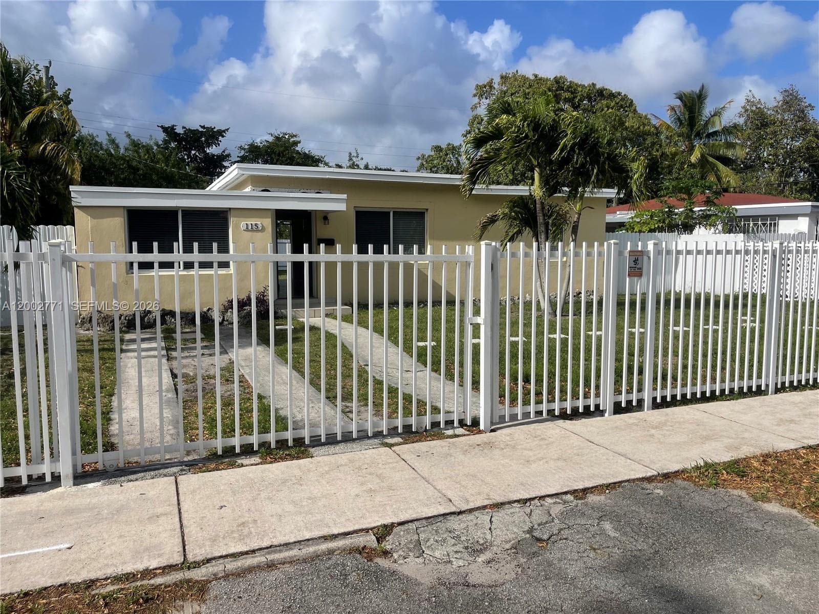 115 NW 120th St, North Miami FL 33168 — 13