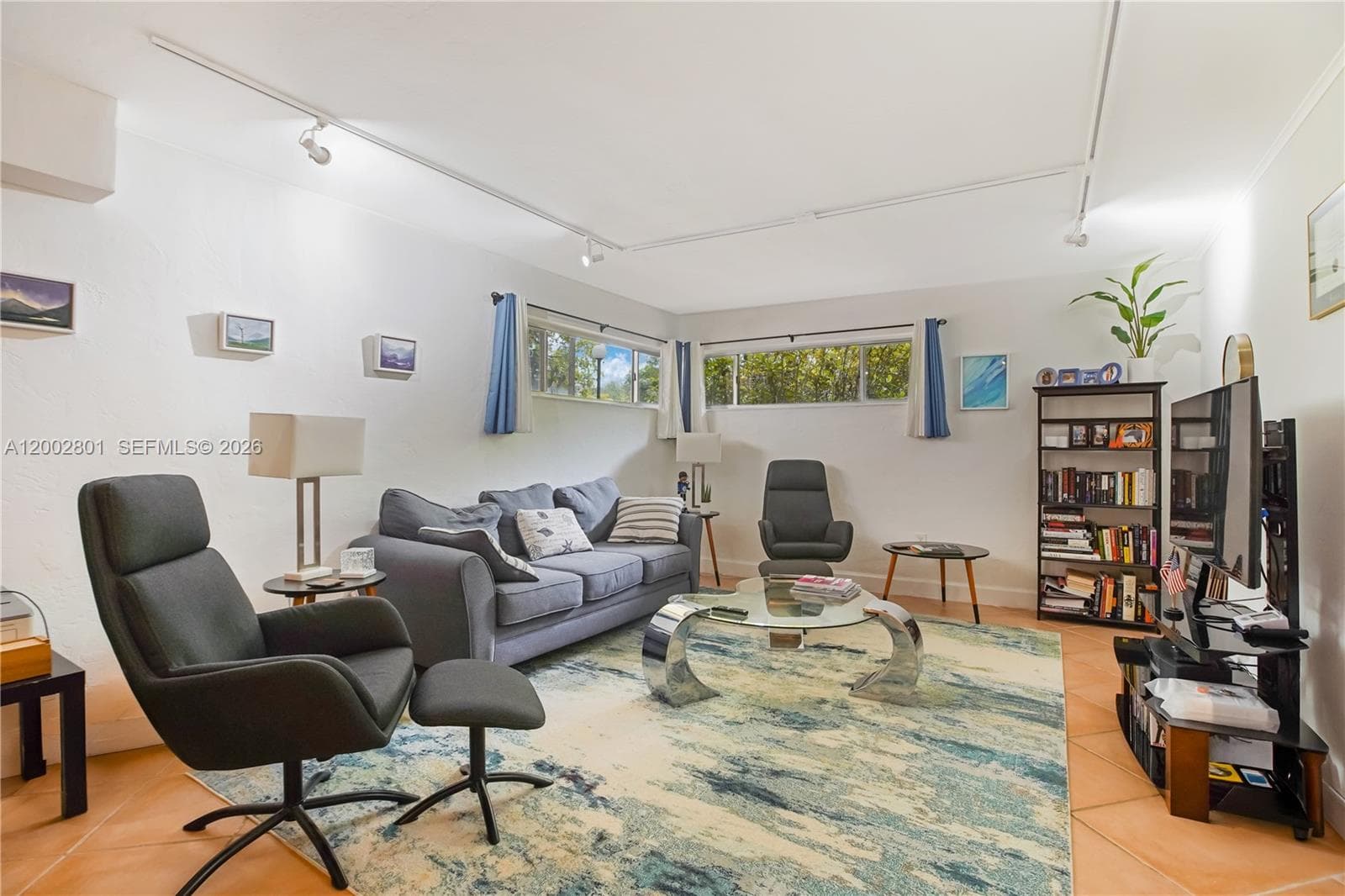 1205 Mariposa Ave # 102, Coral Gables FL 33146 — 2