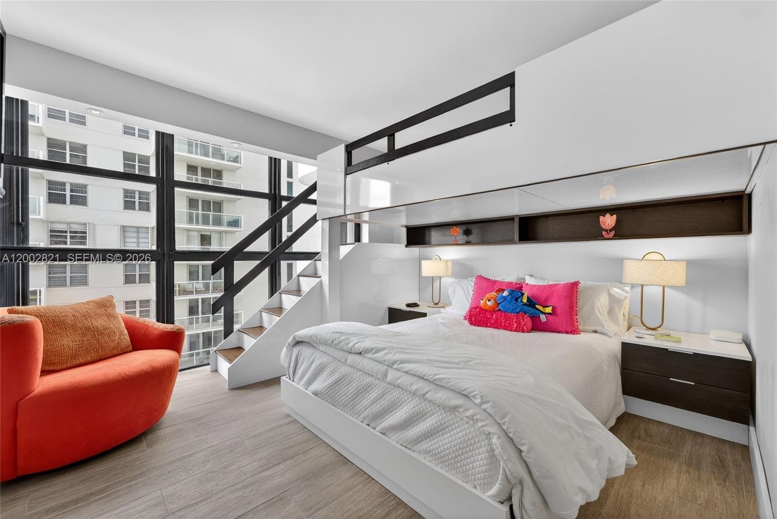 5757 Collins Ave # 1104, Miami Beach FL 33140 — 32