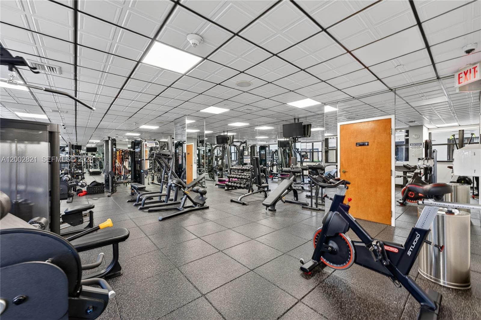 5757 Collins Ave # 1104, Miami Beach FL 33140 — 41