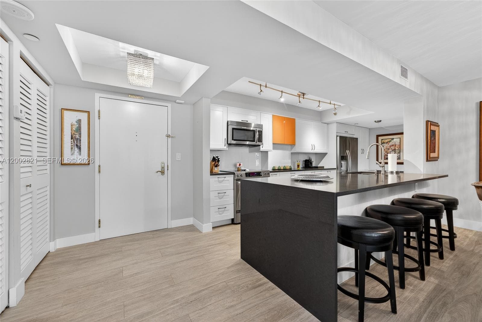 5757 Collins Ave # 1104, Miami Beach FL 33140 — 18