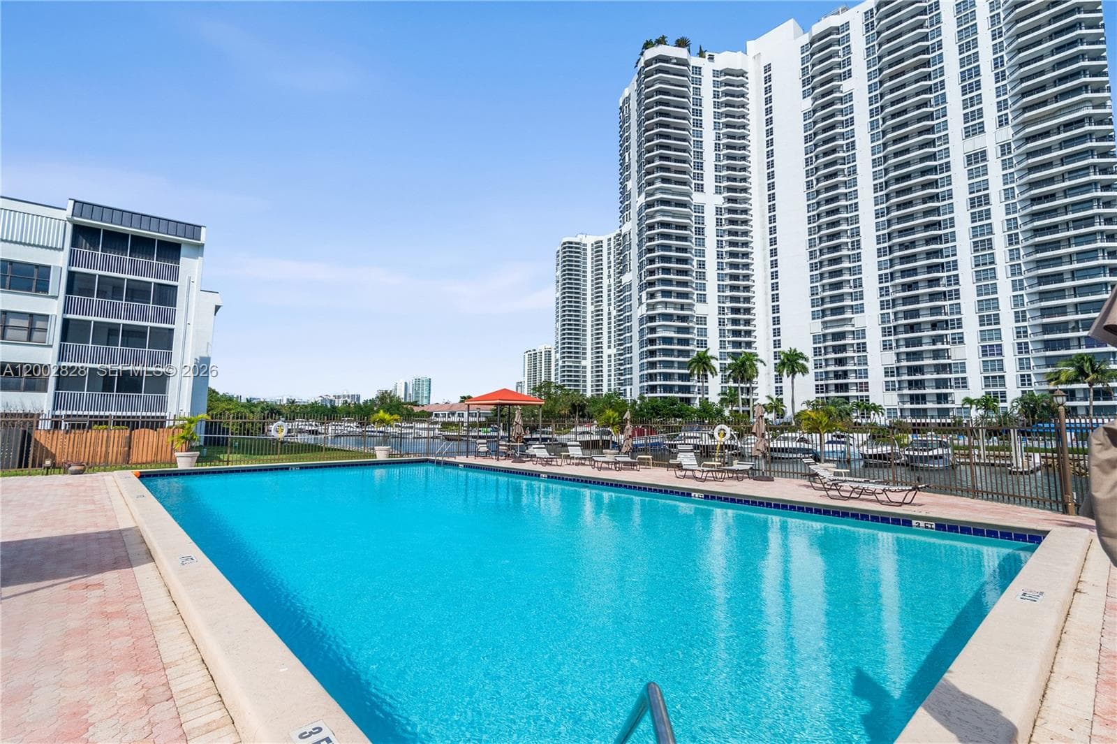 3350 NE 192nd St # B, Aventura FL 33180 — 25
