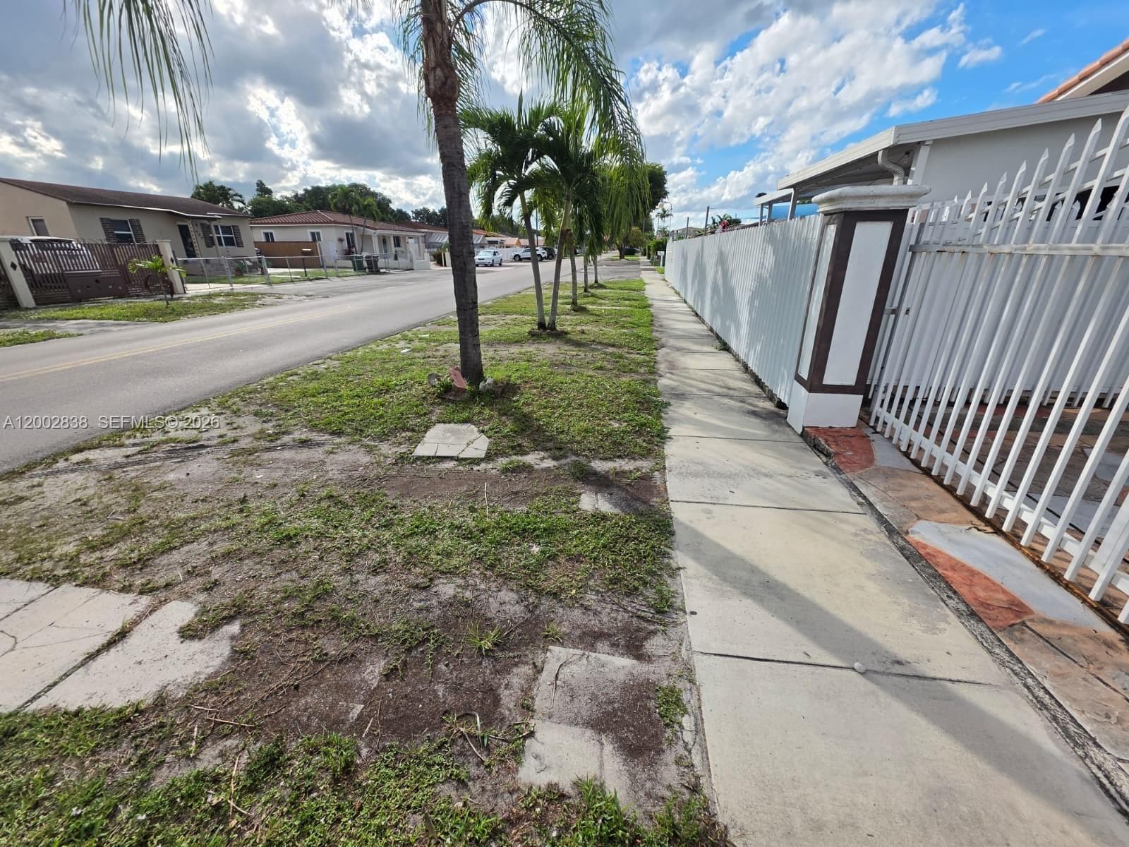 3600 E 5th Ave, Hialeah FL 33013 — 10