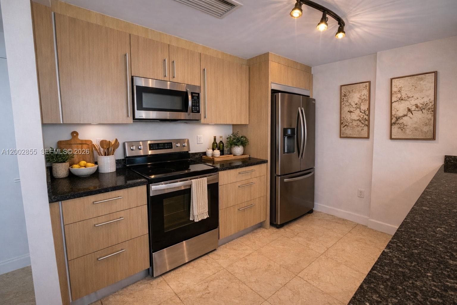 10275 Collins Ave # 1428, Bal Harbour FL 33154 — 36