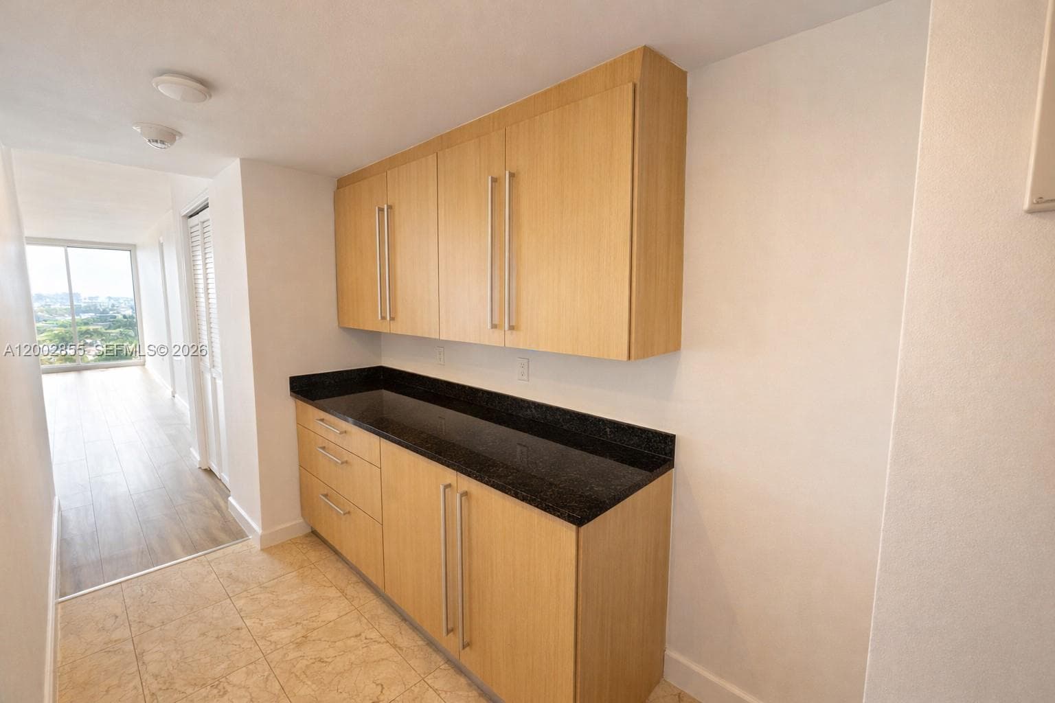 10275 Collins Ave # 1428, Bal Harbour FL 33154 — 11