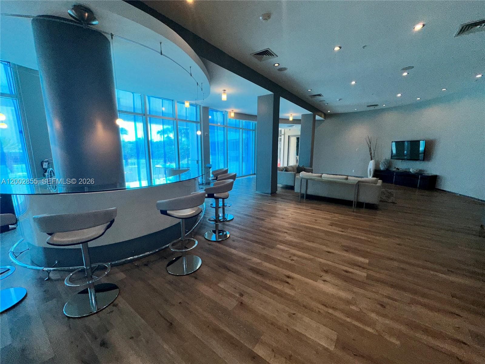 10275 Collins Ave # 1428, Bal Harbour FL 33154 — 19