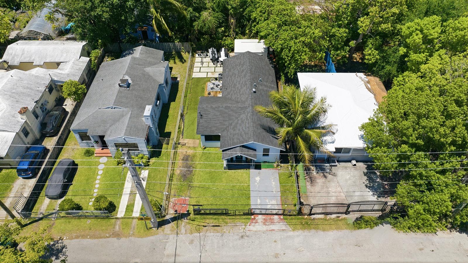 7700 NE 1st Court, Miami FL 33138 — 27