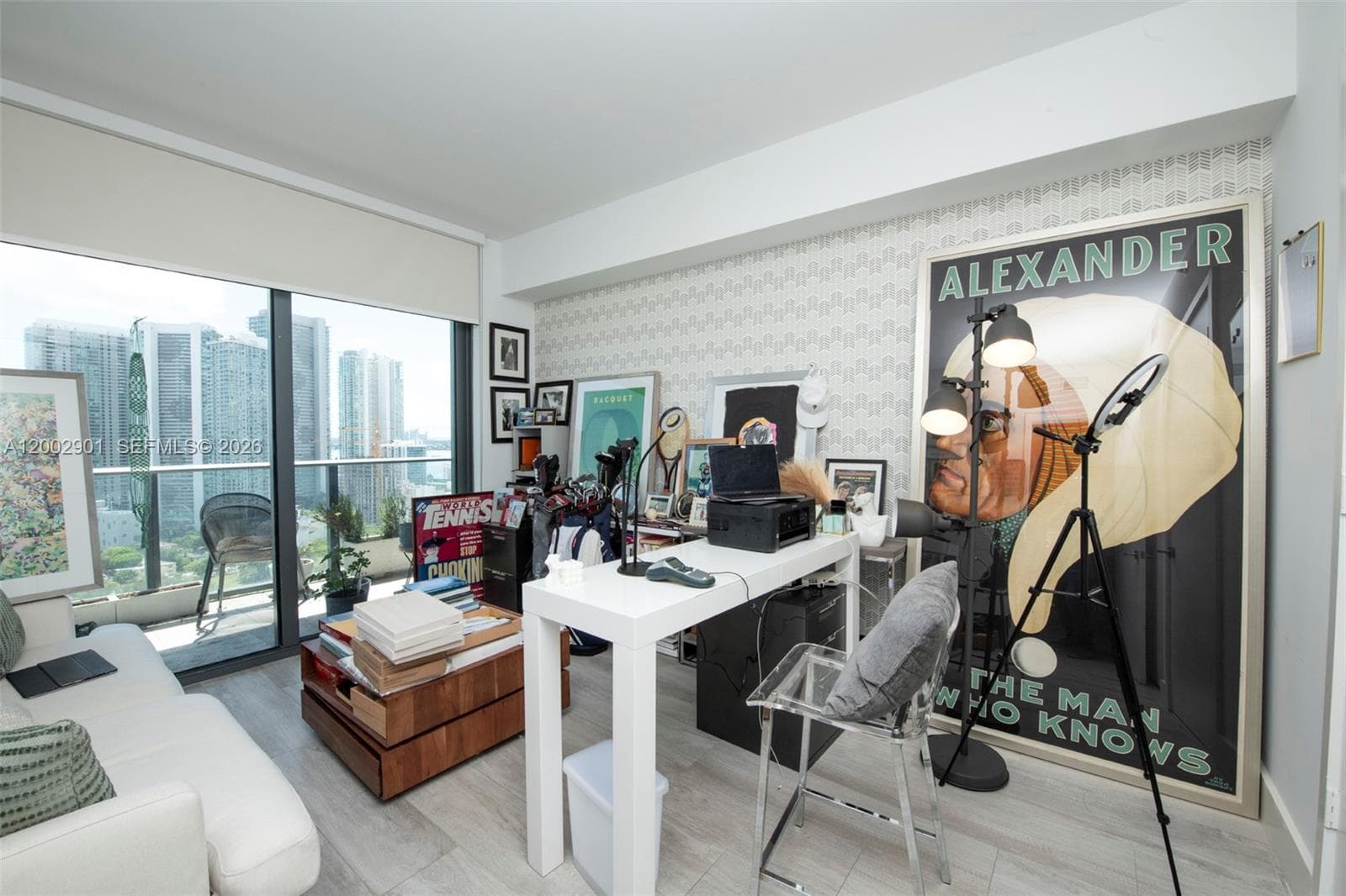 121 NE 34th St # 1607, Miami FL 33137 — 16