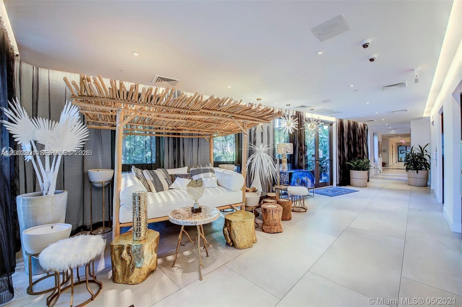 121 NE 34th St # 1607, Miami FL 33137 — 36