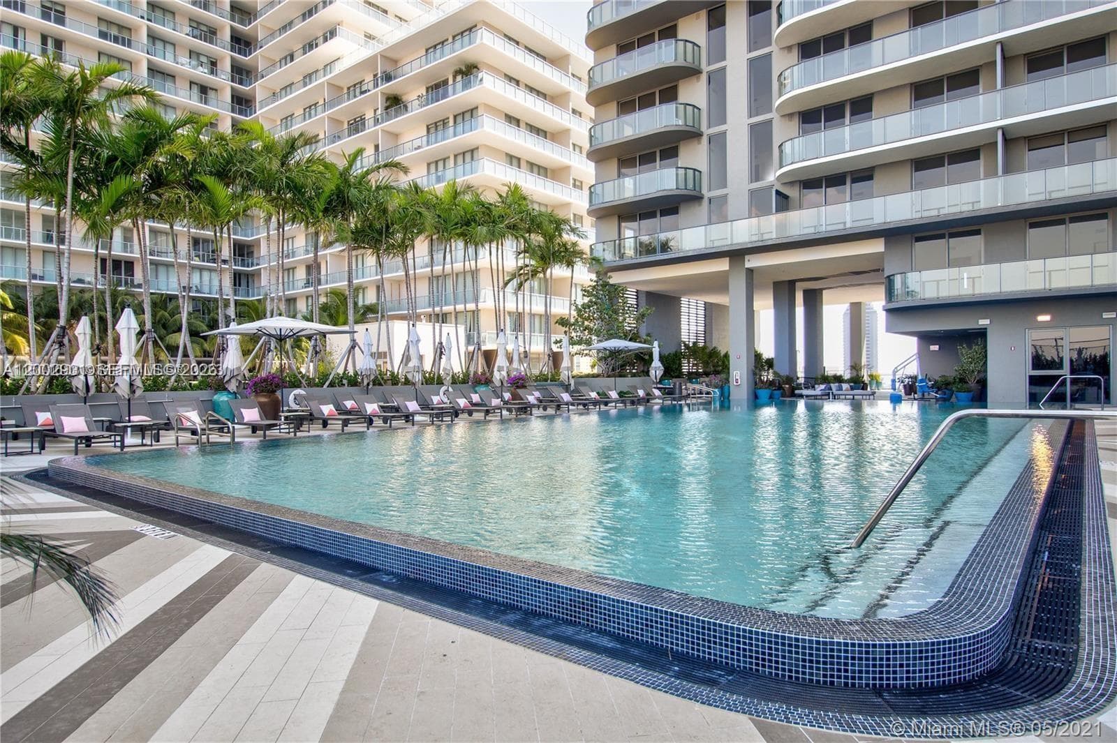 121 NE 34th St # 1607, Miami FL 33137 — 24