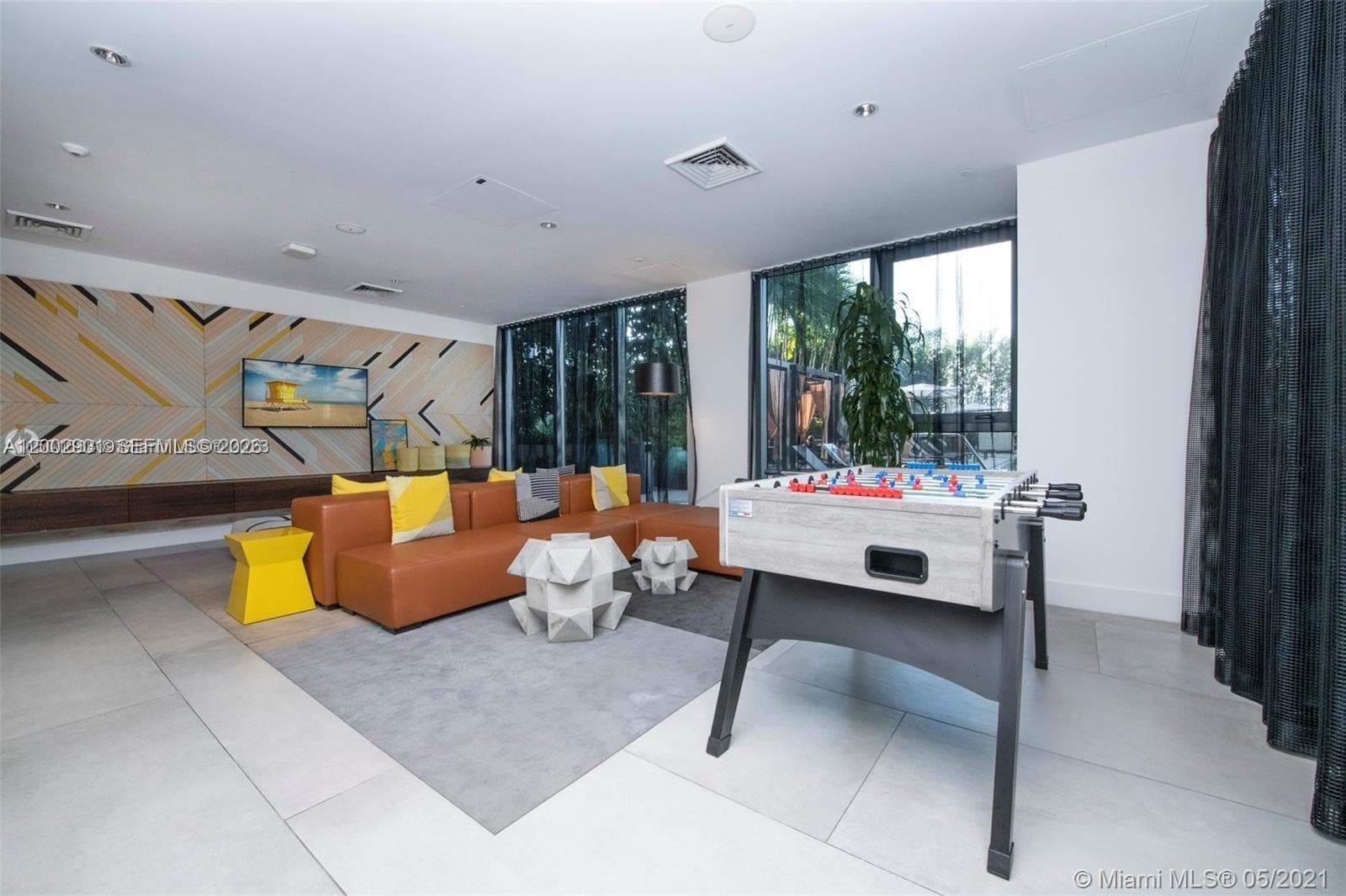 121 NE 34th St # 1607, Miami FL 33137 — 33