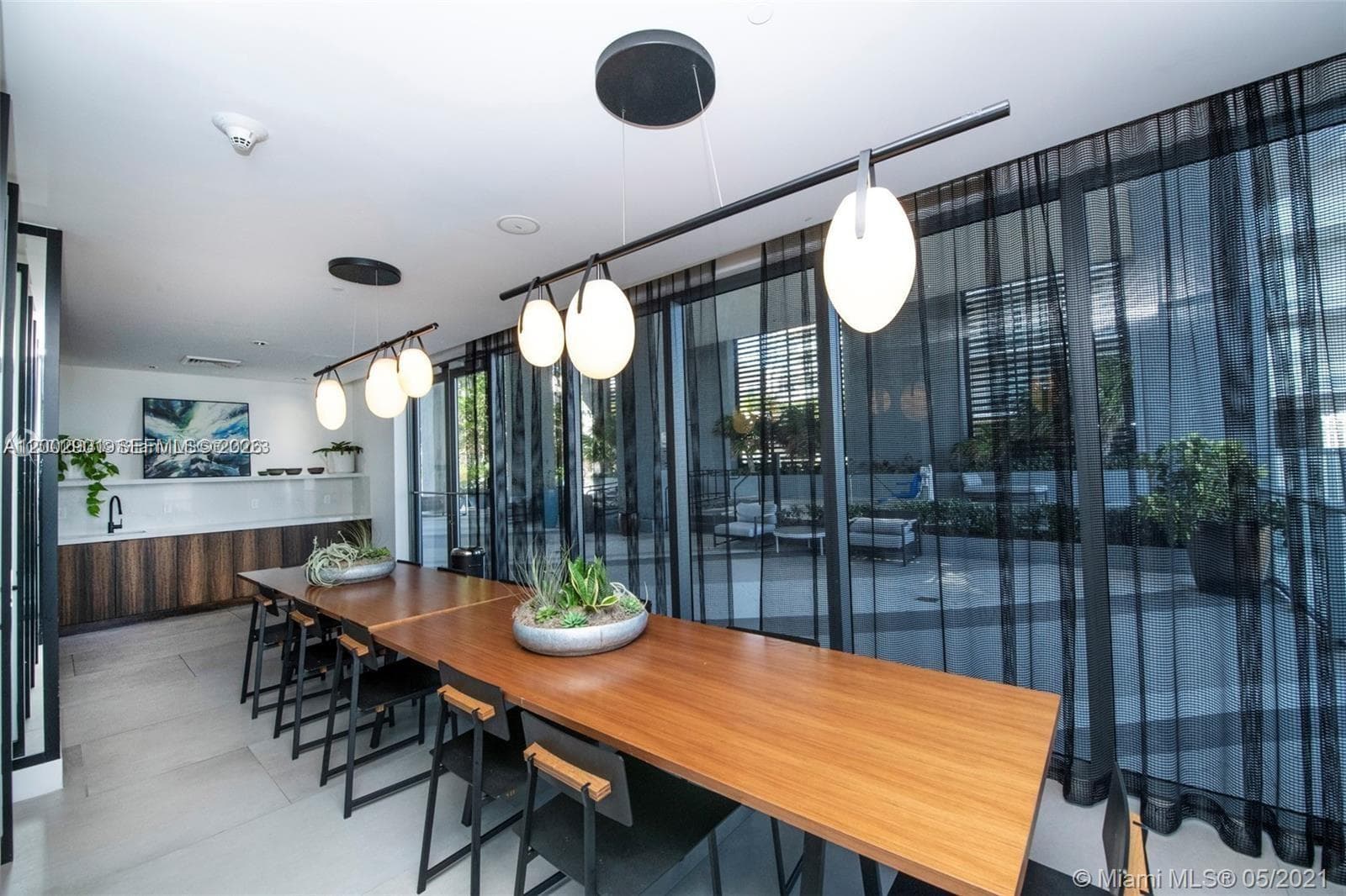 121 NE 34th St # 1607, Miami FL 33137 — 35