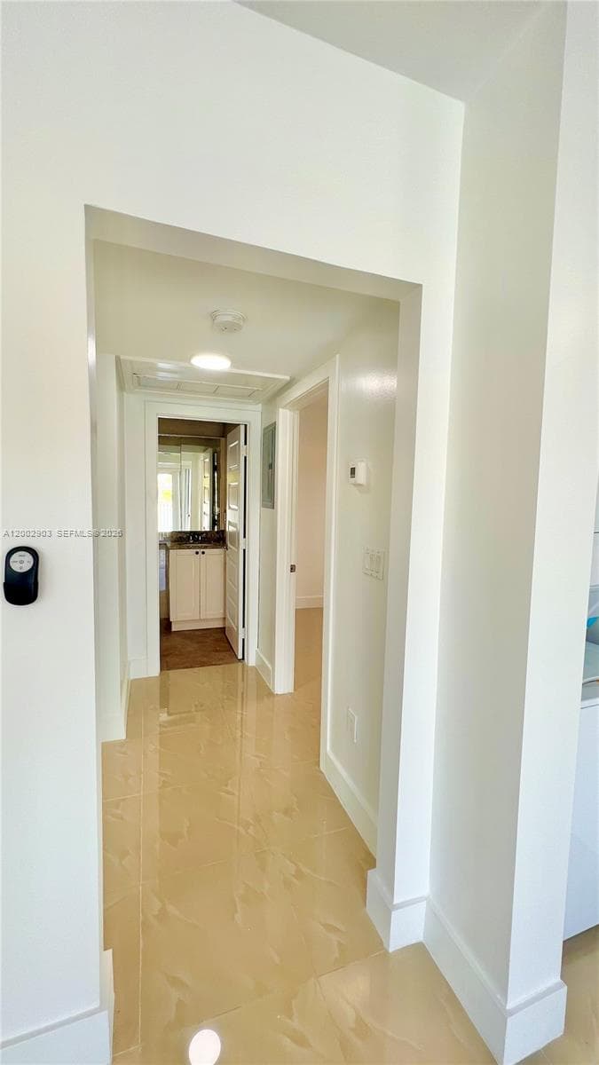 8235 Crespi Blvd # 4, Miami Beach FL 33141 — 10
