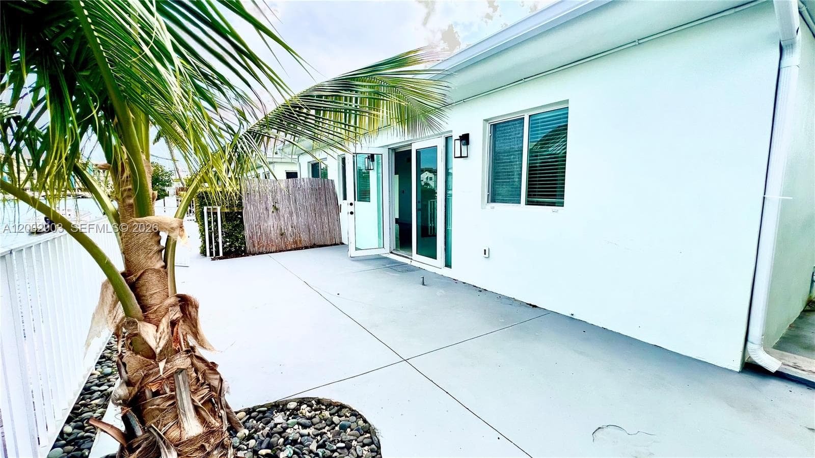 8235 Crespi Blvd # 4, Miami Beach FL 33141 — 15