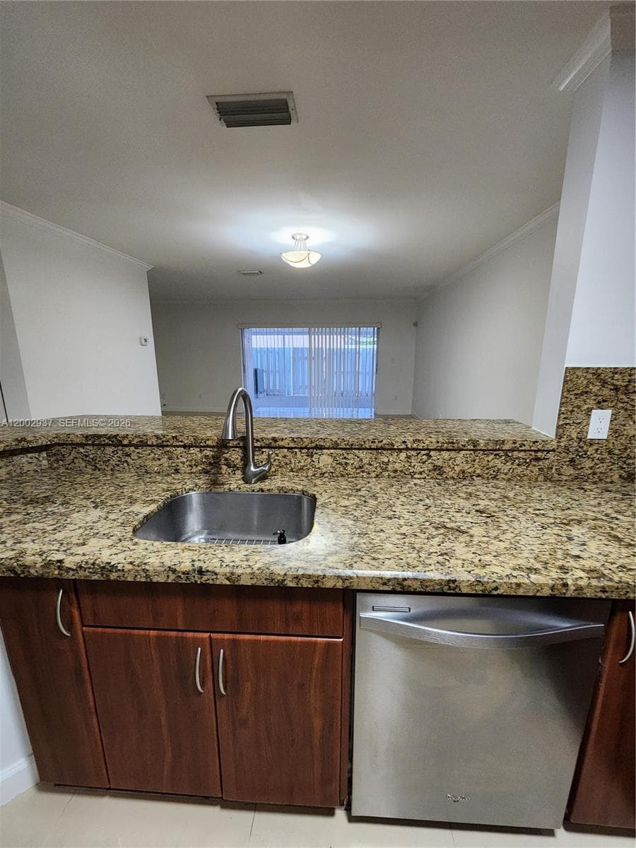 6485 SW 129th Ave, Miami FL 33183 — 16