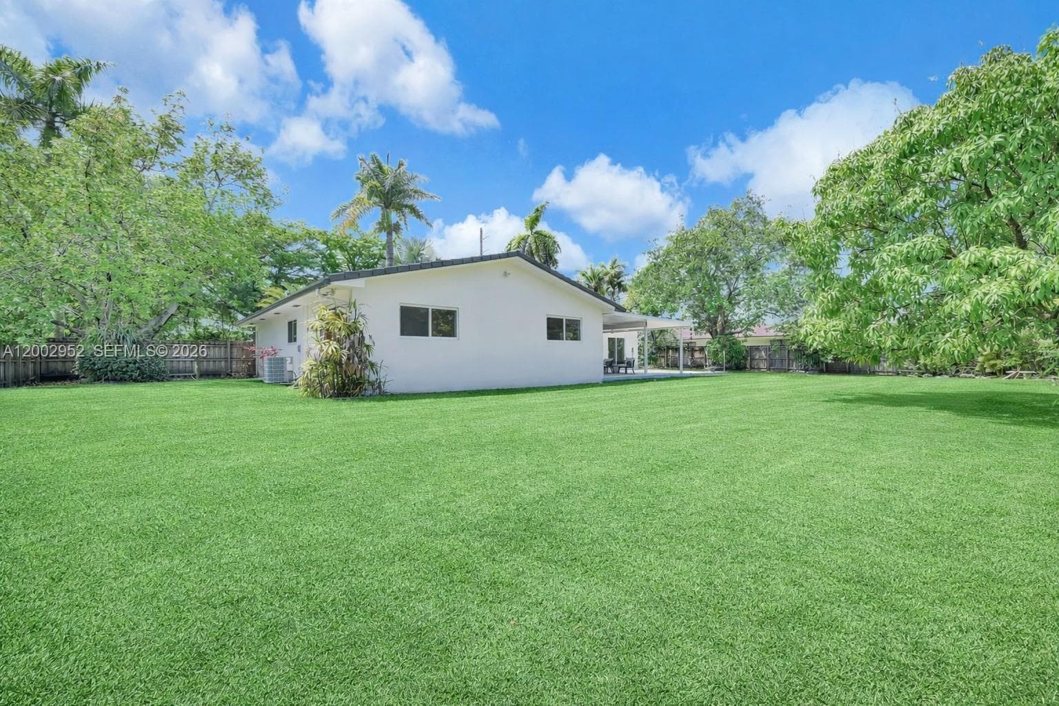 8405 SW 144th St, Palmetto Bay FL 33158 — 25