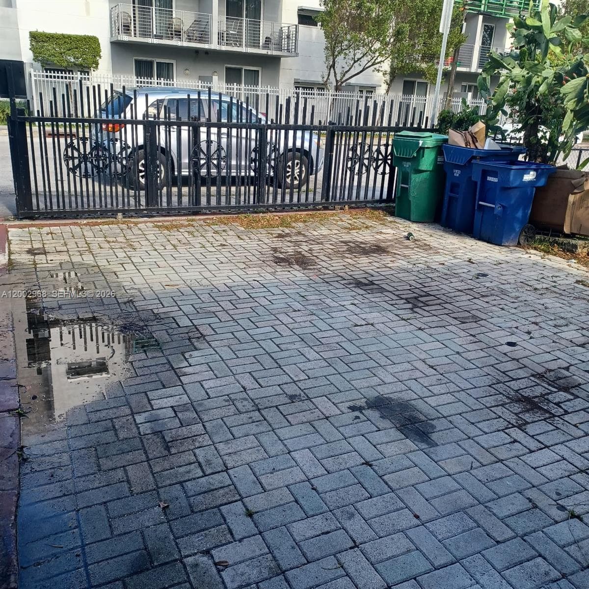 5250 NW 24th Ave, Miami FL 33142 — 22
