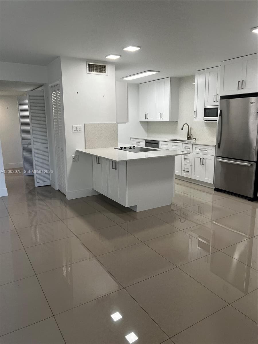 9350 SW 77th Ave # G1, Miami FL 33156 — 2