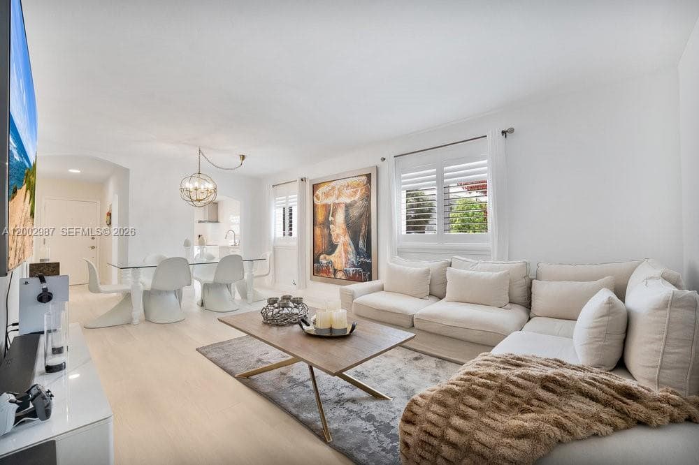 240 Galen Dr # 112, Key Biscayne FL 33149 — 6