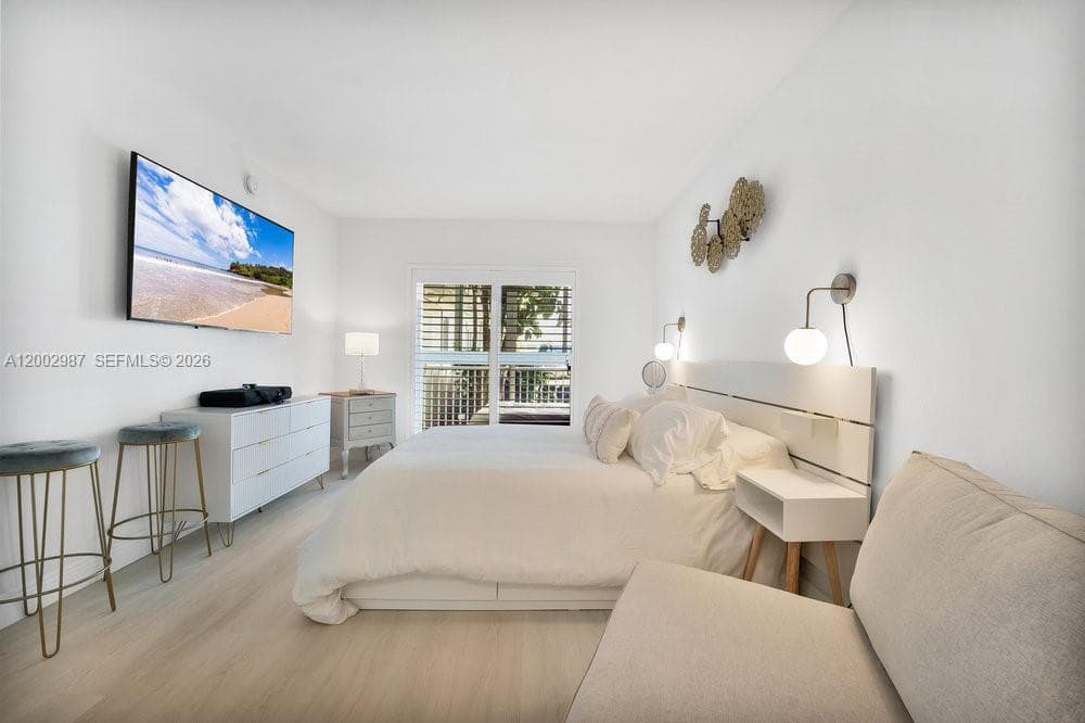 240 Galen Dr # 112, Key Biscayne FL 33149 — 15