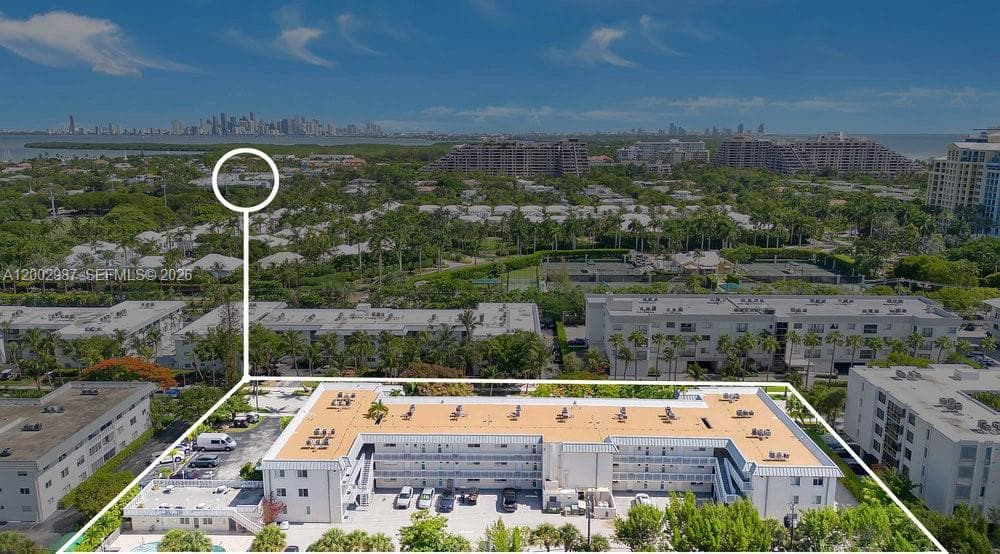 240 Galen Dr # 112, Key Biscayne FL 33149 — 29