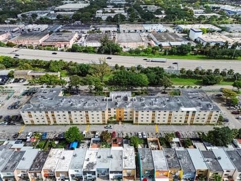 606 W 81st St # 120, Hialeah FL 33014 — 12