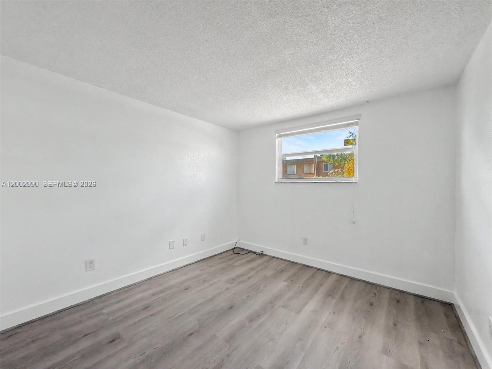 606 W 81st St # 120, Hialeah FL 33014 — 5