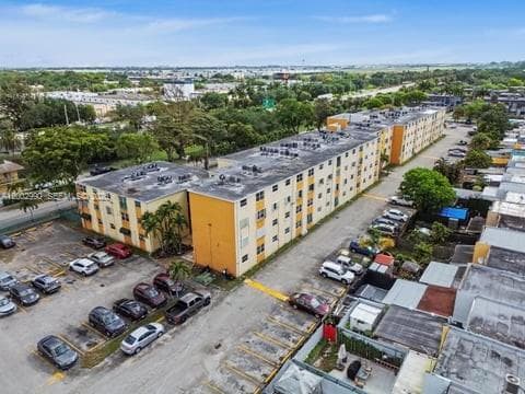606 W 81st St # 120, Hialeah FL 33014 — 10