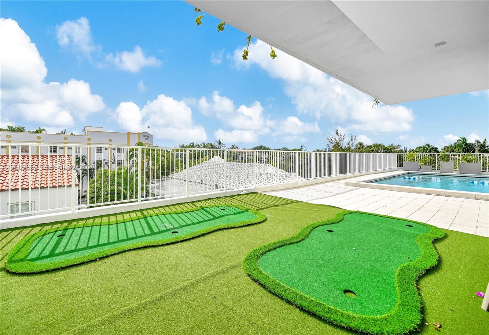 2829 Indian Creek Dr # 410, Miami Beach FL 33140 — 35