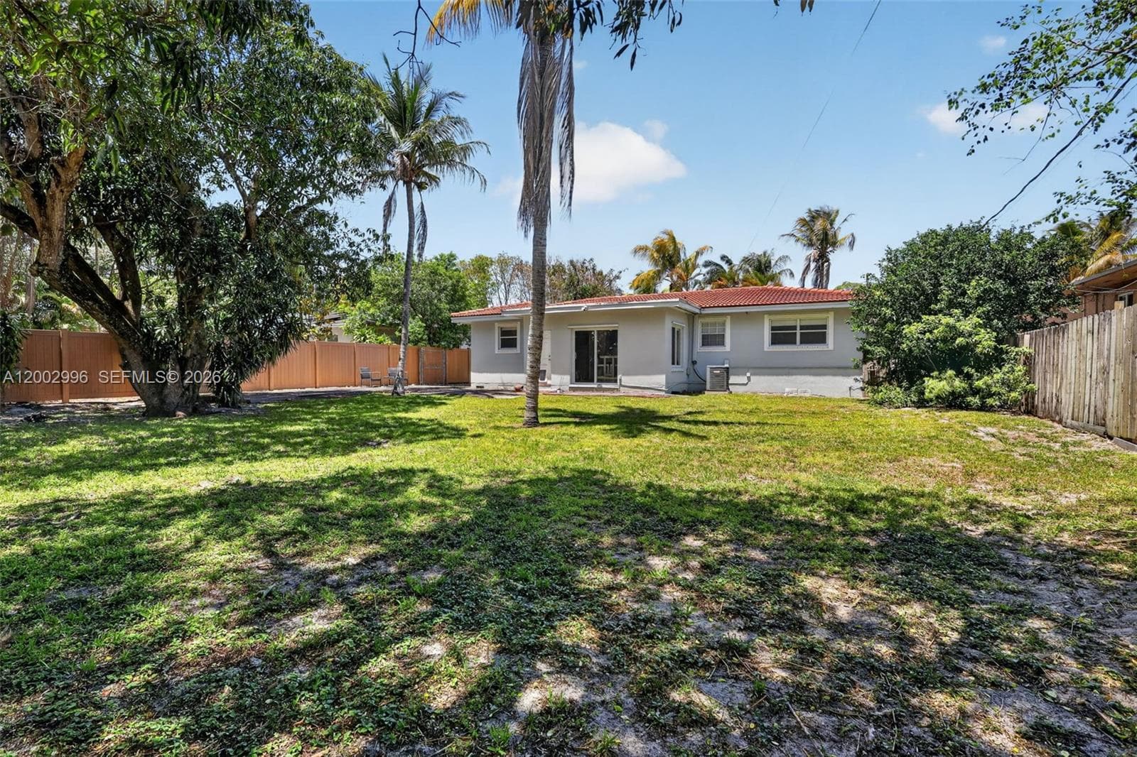 172 NW 116th St, Miami FL 33168 — 23