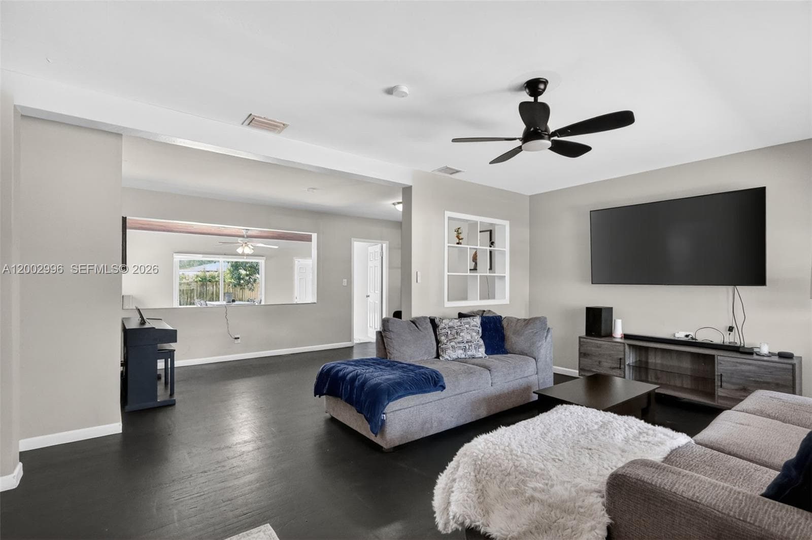 172 NW 116th St, Miami FL 33168 — 3
