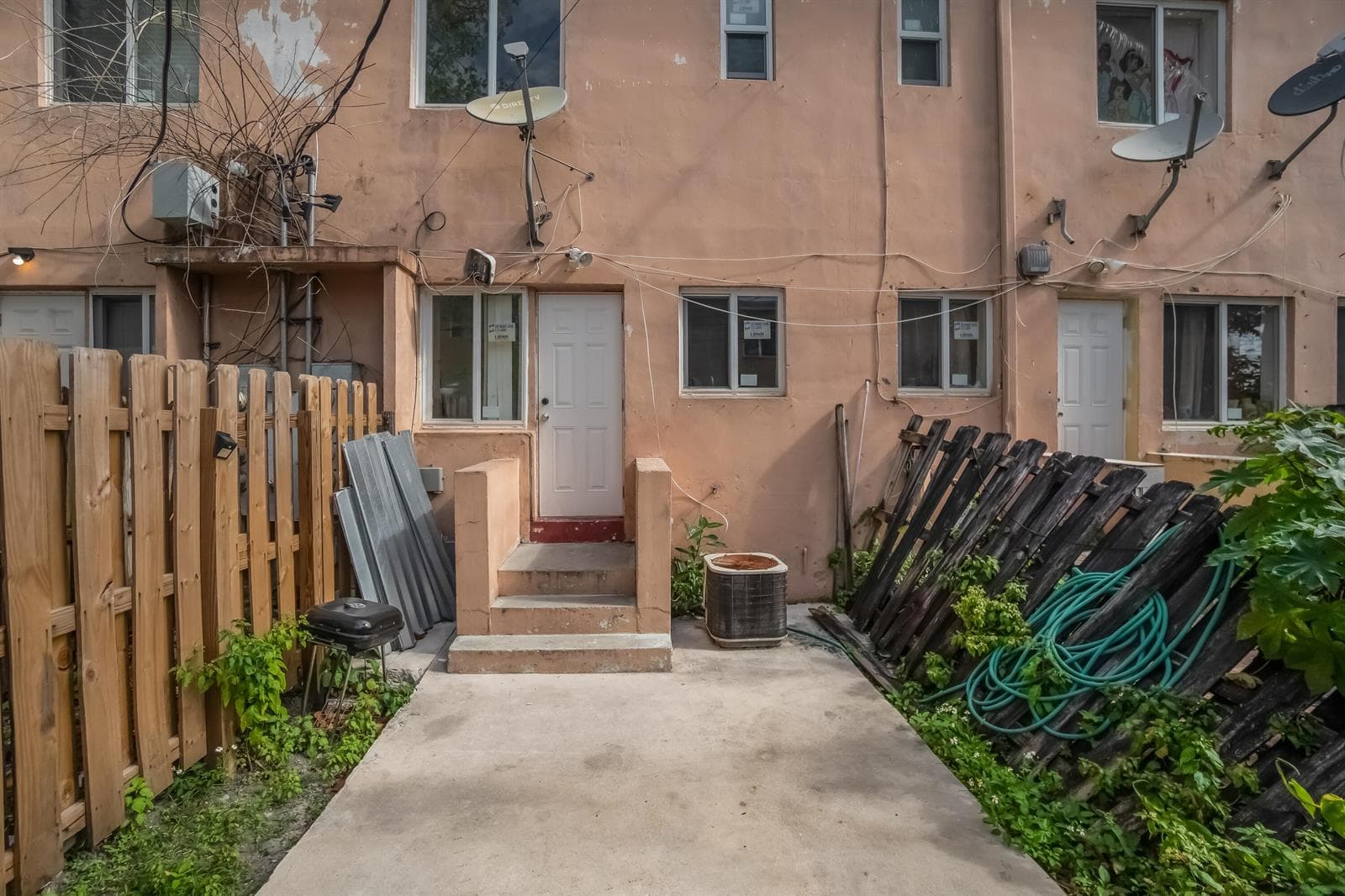 306 NW 84th Terrace # 306, Miami FL 33150 — 23