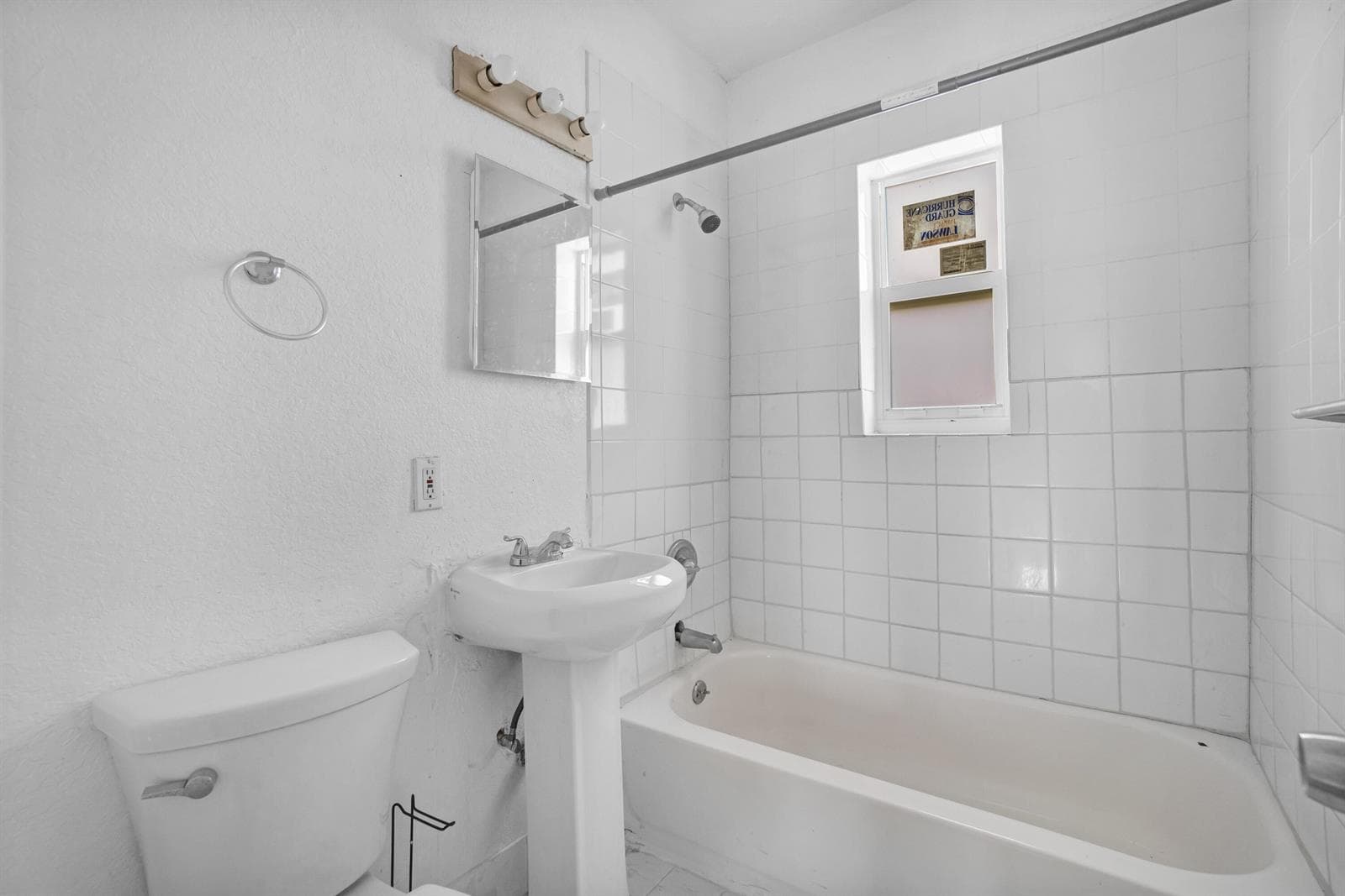 306 NW 84th Terrace # 306, Miami FL 33150 — 12