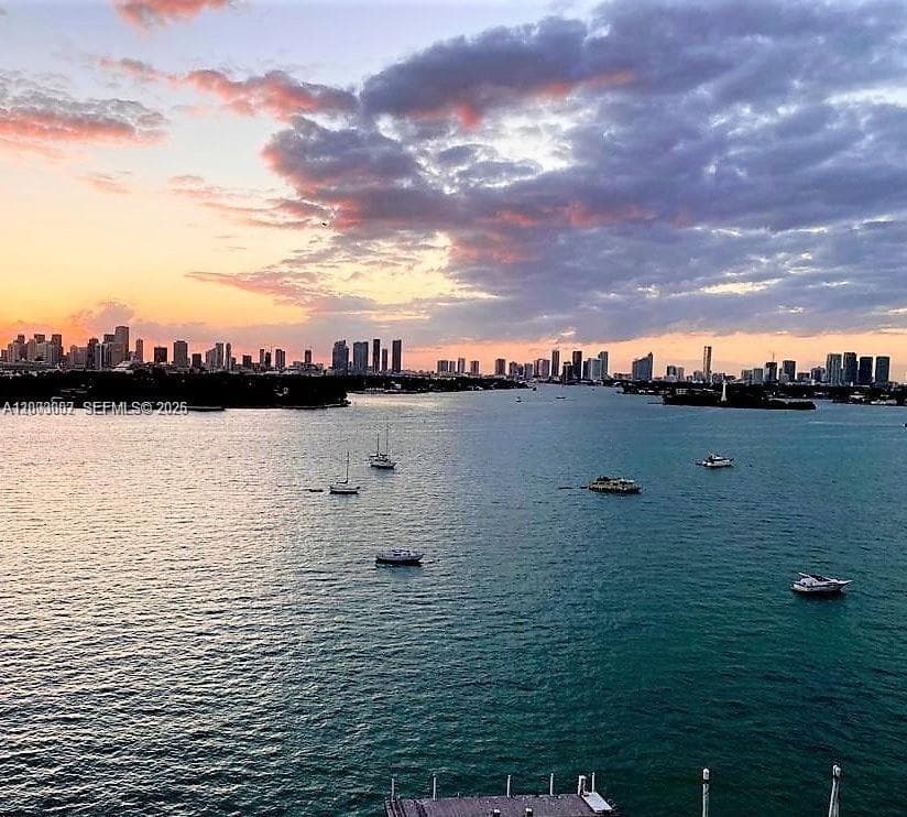 1000 West Ave # 218, Miami Beach FL 33139 — 2