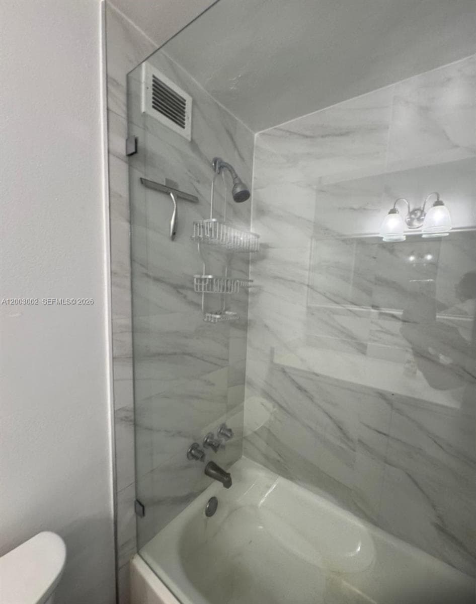 1000 West Ave # 218, Miami Beach FL 33139 — 17