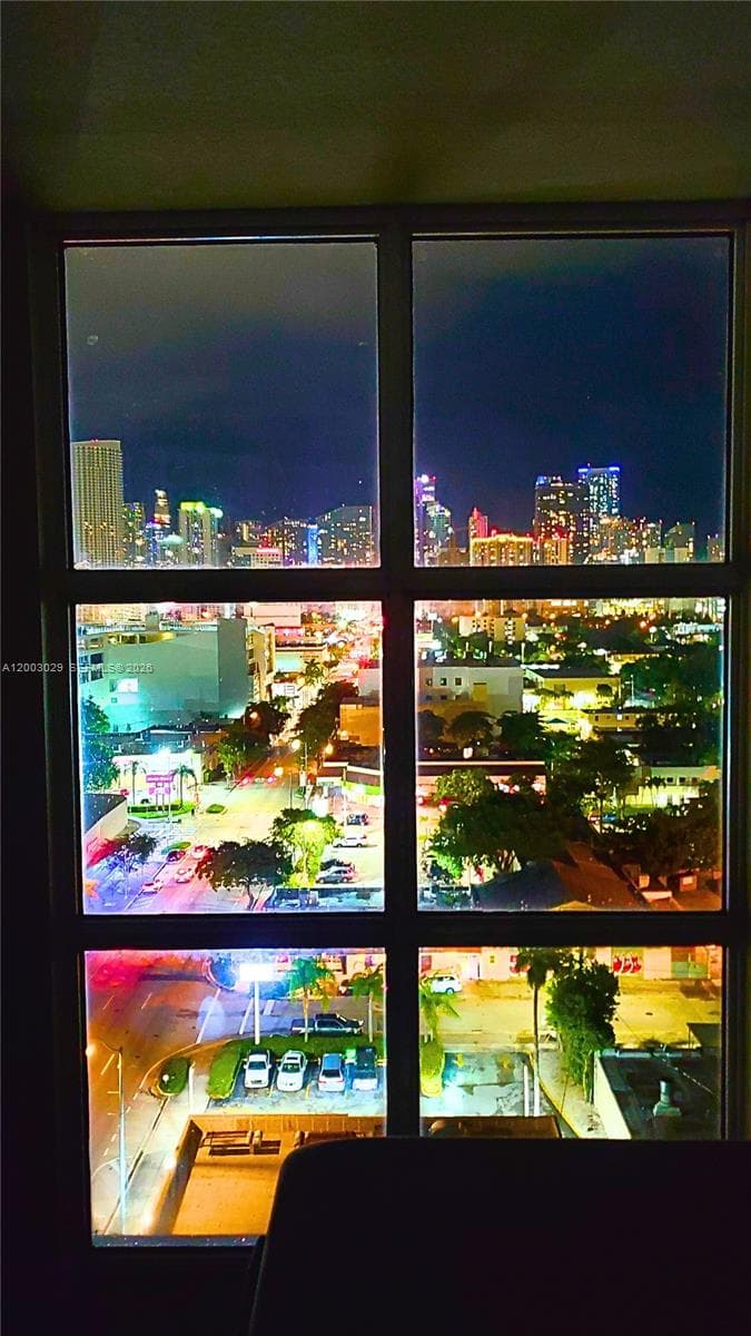Miami, FL — 8