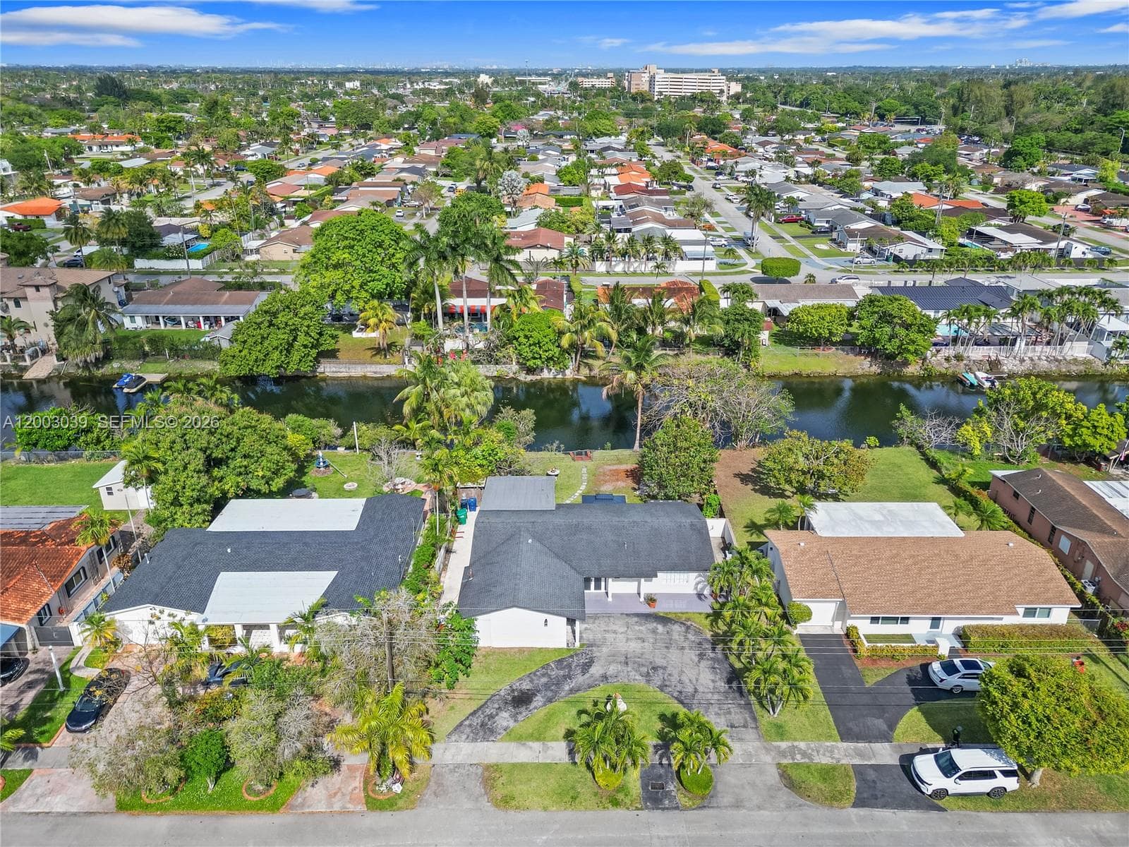 3921 SW 124th Ct, Miami FL 33175 — 2