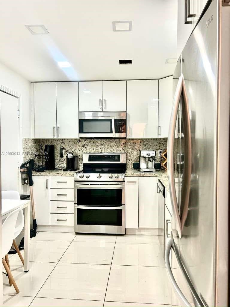 9500 W Bay Harbor Dr # 2G, Bay Harbor Islands FL 33154 — 1