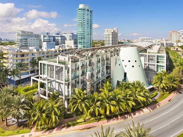 6000 Collins Ave # 313, Miami Beach FL 33140 — 1