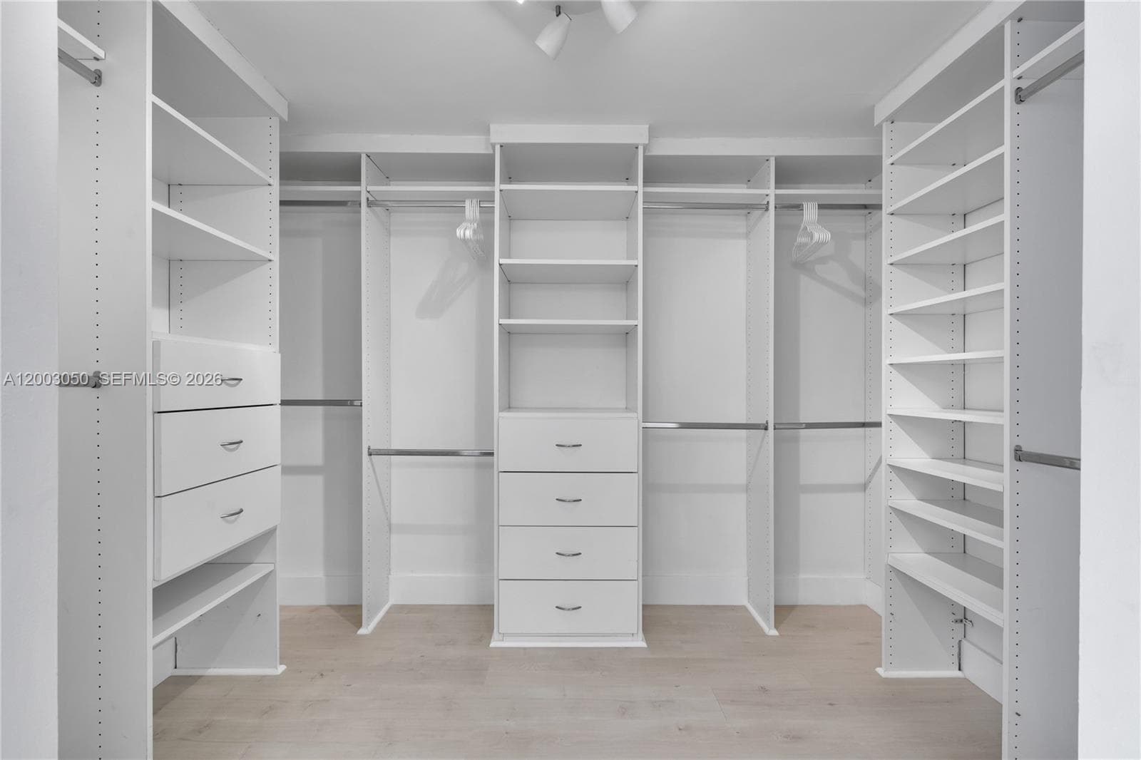101 Crandon Blvd # 367, Key Biscayne FL 33149 — 27