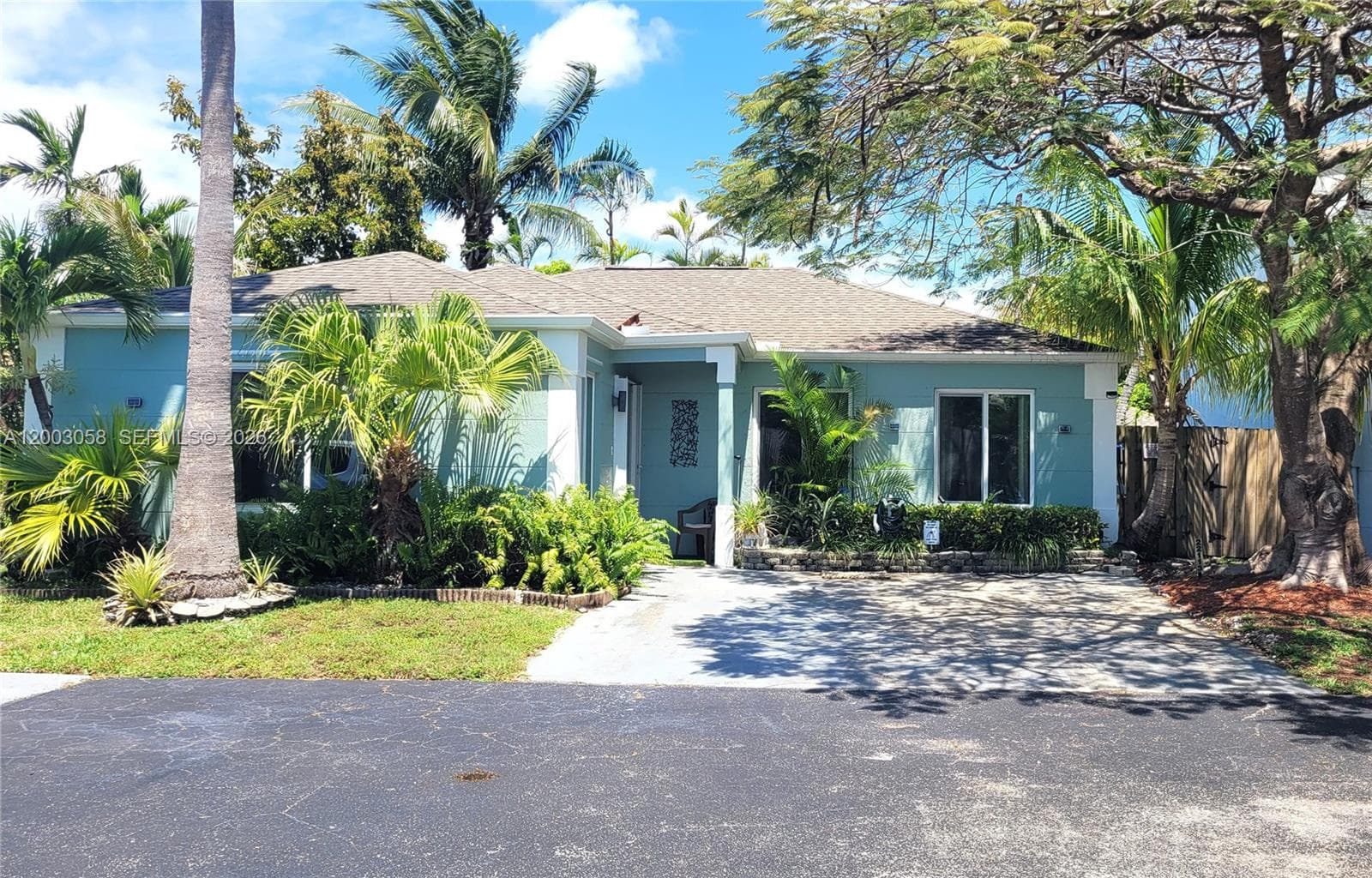 22113 SW 97th Ct, Cutler Bay FL 33190 — 1
