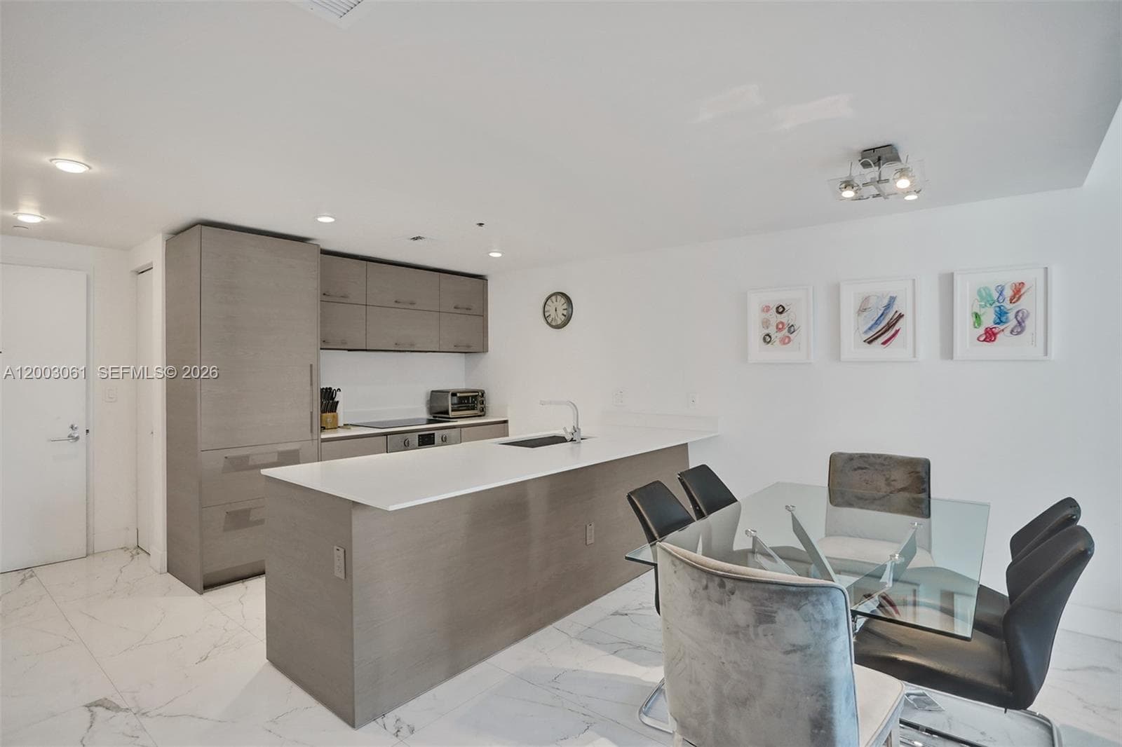 1300 S Miami Ave # 3111, Miami FL 33130 — 32