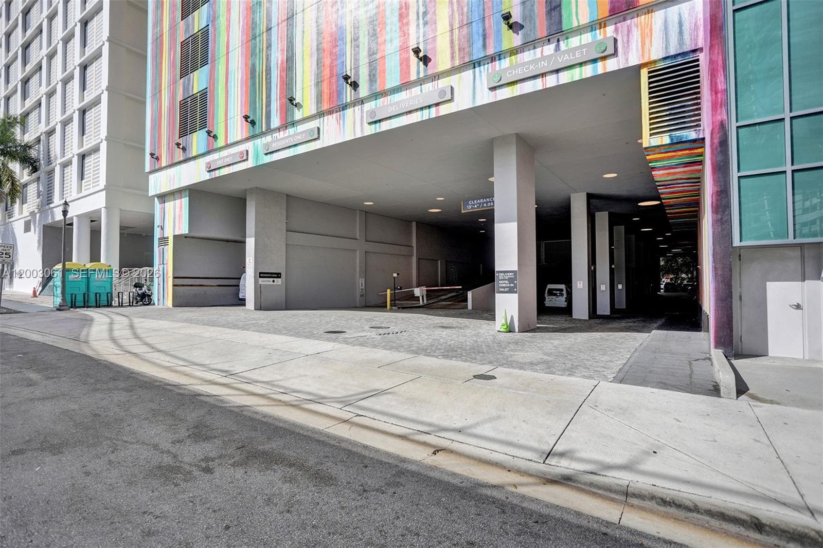 1300 S Miami Ave # 3111, Miami FL 33130 — 9