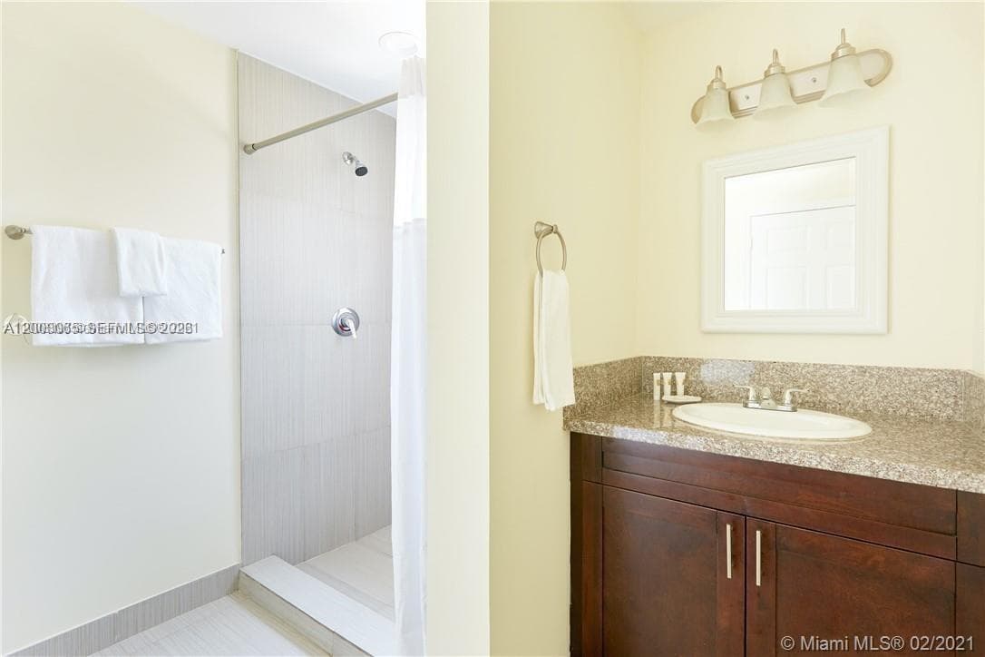 568 NE 66th St # 501, Miami FL 33138 — 7