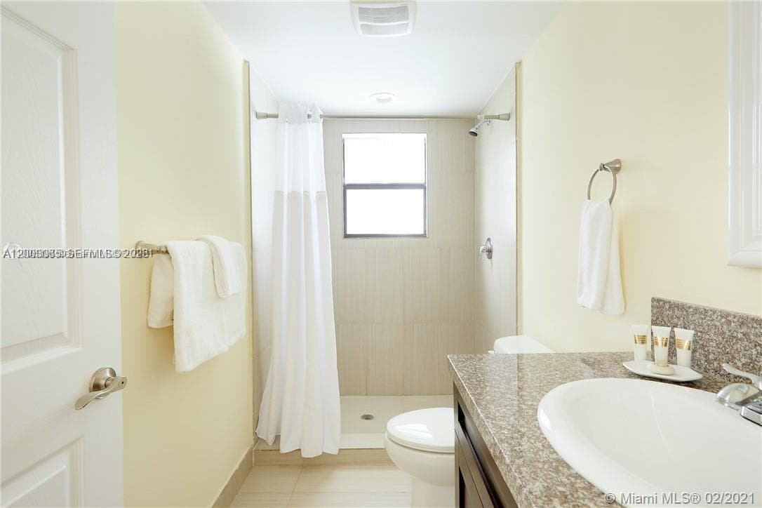 568 NE 66th St # 501, Miami FL 33138 — 14