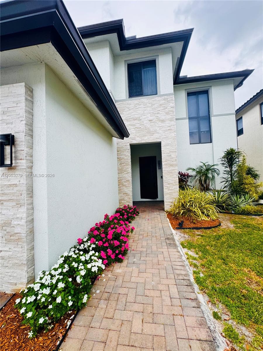 8108 NW 48th Ter # 8108, Doral FL 33166 — 2